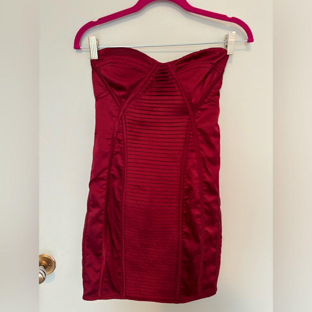 Women’s Buffalo David Bitton berry/burgundy Structured Bodycon dress, size small